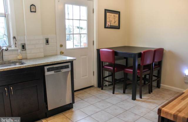 3616 KEMPER ROAD Gallery 4