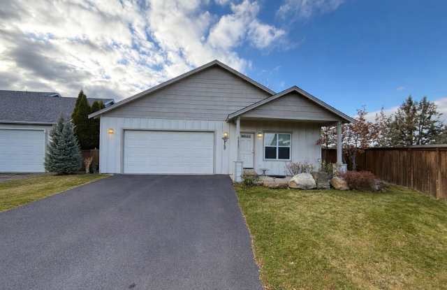 Charming 3-Bedroom Home in NE Bend, Oregon photos photos Charming 3-Bedroom Home in NE Bend, Oregon photos photos