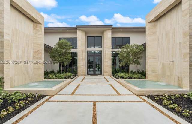 14930 SW 16th Ct Gallery 4
