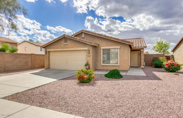 7304 S SUNRISE Way Gallery 3