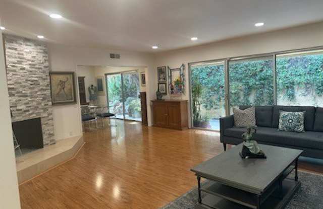 1109 Chantilly Road photos photos