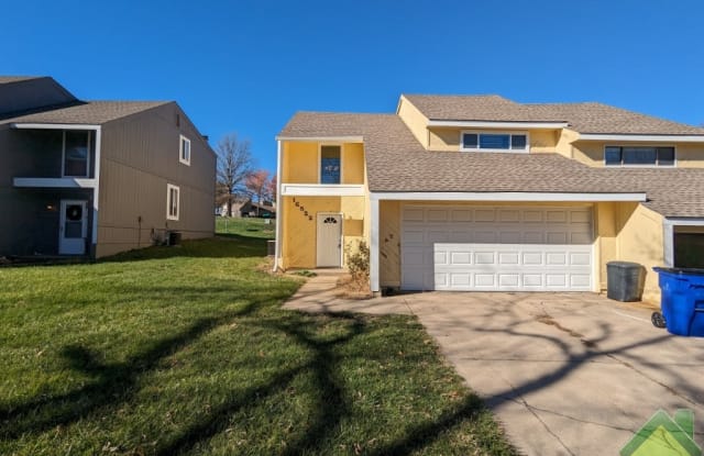 16522 W 141st Street - 16522 West 141st Street, Olathe, KS 66062