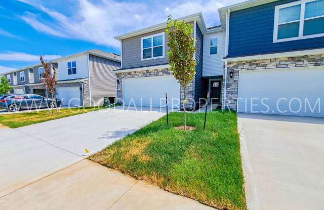 3 Bedroom 2.5 Bath New Construction Townhome in Painted Woods South in Waukee photos photos