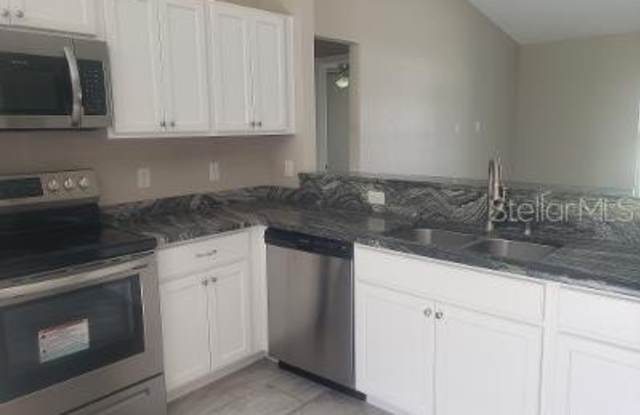 14709 SW 46 Court Gallery 3