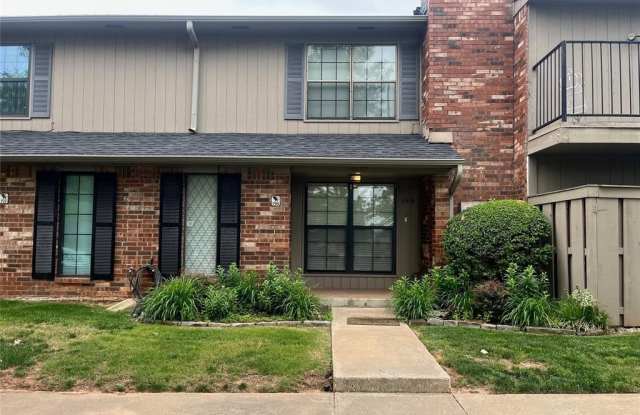 6500 N Grand Boulevard photos photos
