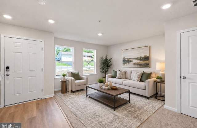 562 SWAMP CREEK Road Gallery 3