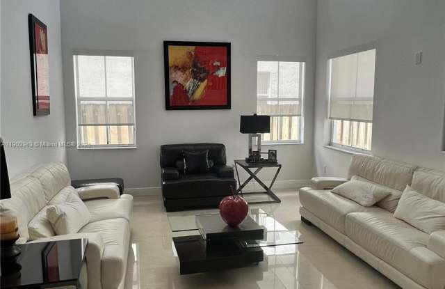 11161 NW 77th Ter - 11161 Northwest 77th Terrace, Doral, FL 33178