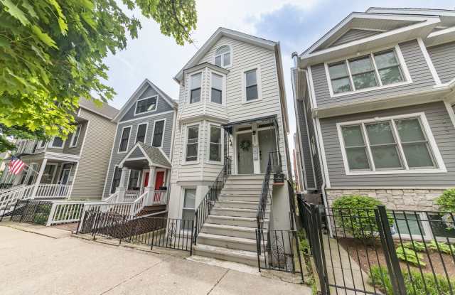 2251 West Melrose Street photos photos