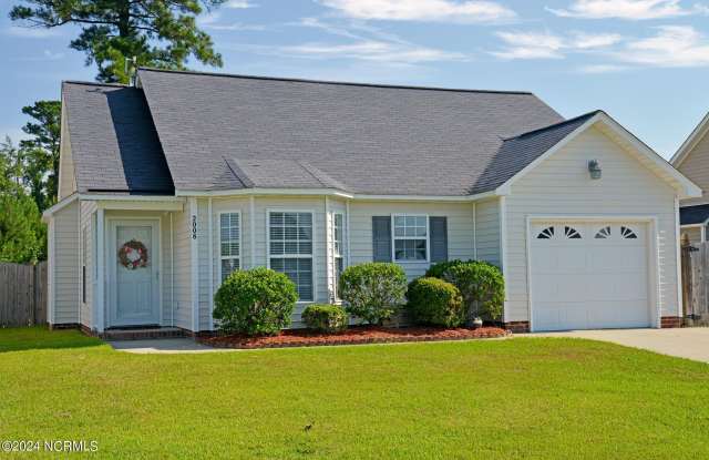 2008 Penncross Drive - 2008 Penncross Drive, Pitt County, NC 27834