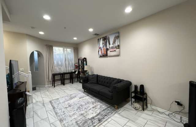 1500 Pine Avenue photos photos