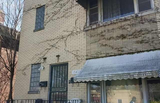 15411 Myrtle Ave photos photos
