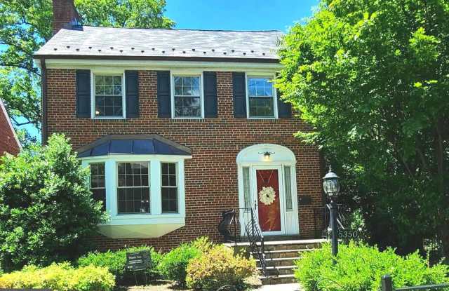 5350 32ND ST NW Gallery 2