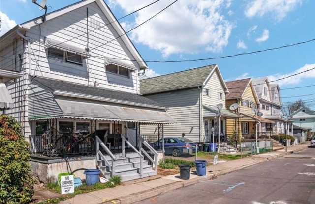 60-62 Luzerne Street photos photos