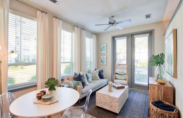 Summer Wind Apartments photos photos