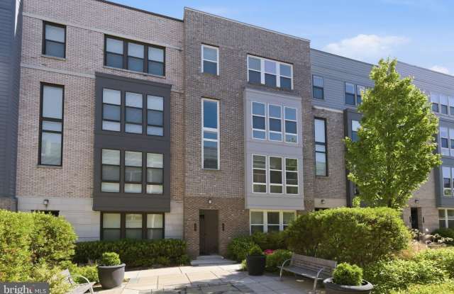 13367 LAUNDERS Street photos photos