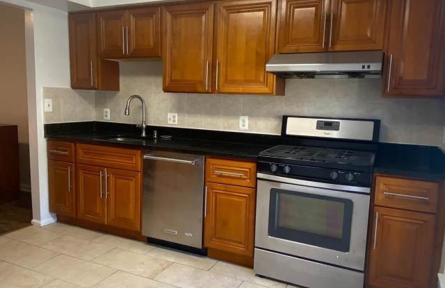 14337 ROSETREE COURT Gallery 4