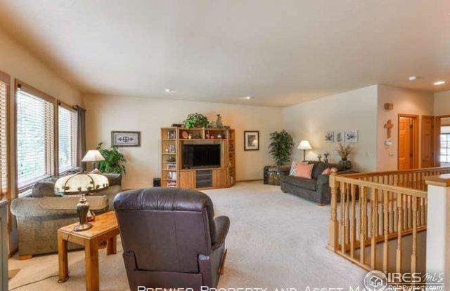 1956 Tincup Dr Gallery 2