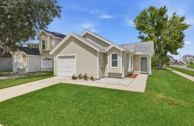 3409 FOX CROSSING Drive Gallery 1