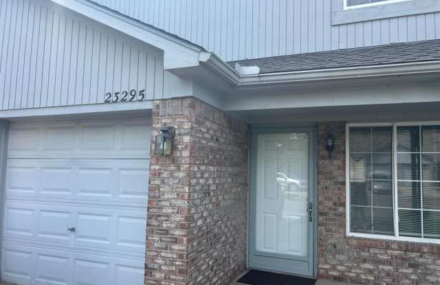23295 Stromp Court photos photos