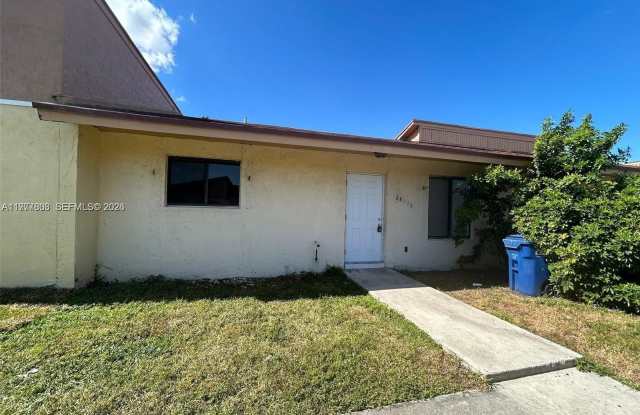 28018 SW 141st Pl photos photos