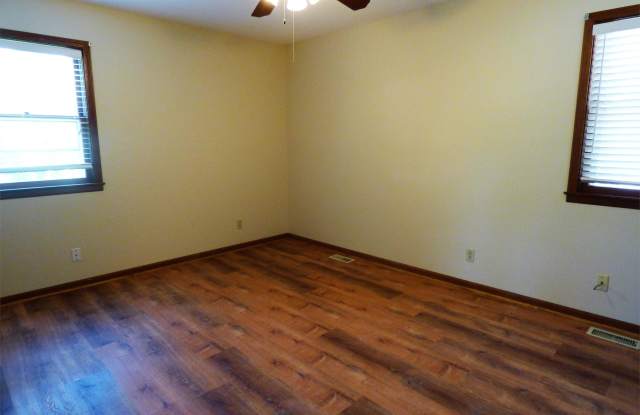 217 Pawnee Lane Gallery 4