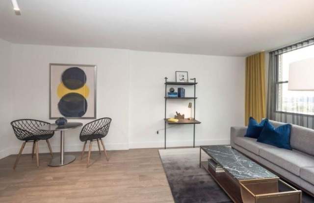 Bel-Harbor Condominiums Gallery 3