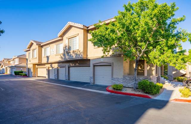 Charming 2 bedroom, 2 bath condo in the heart of Summerlin photos photos