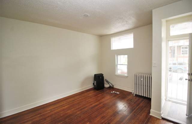 Nice EOG Coldstream Homestead Montebello 3bd/1ba w/ W/D! Available now Gallery 4