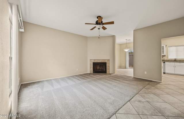 Very clean and move in ready townhome Gallery 4