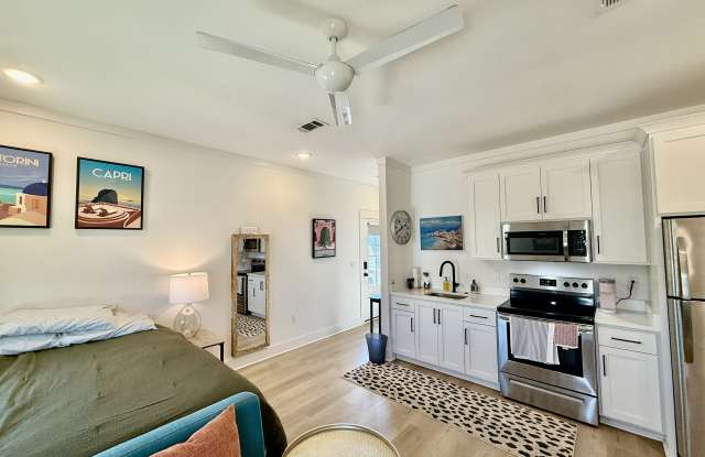 132 S I St photos photos