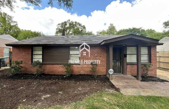 4572 Violet Avenue photos photos
