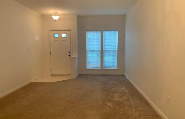 10006 IRON POINTE DR Gallery 4