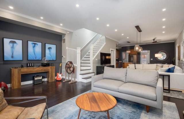 2120 W Race Avenue Gallery 2
