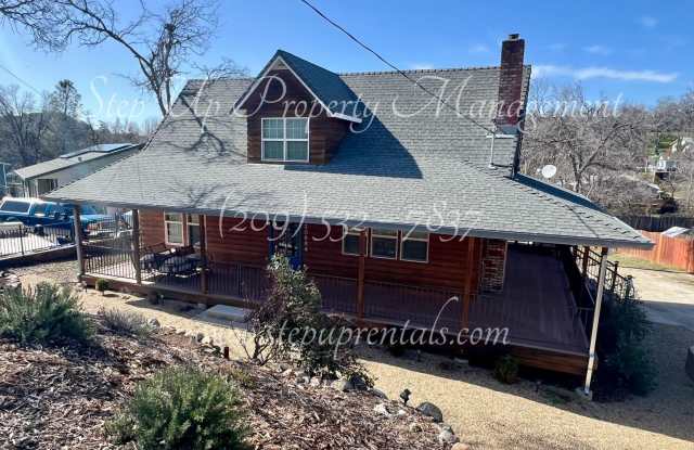 Stunning 3 Bedroom 2 Bath Home In Soulsbyville!!! photos photos