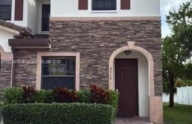 9309 W 32nd Ln photos photos 9309 W 32nd Ln photos photos