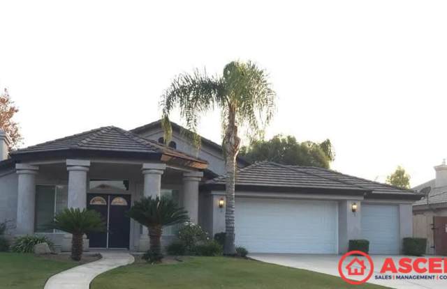 Spacious 4 Bedroom + Office Home with Gated Pool & 2-Car Garage photos photos