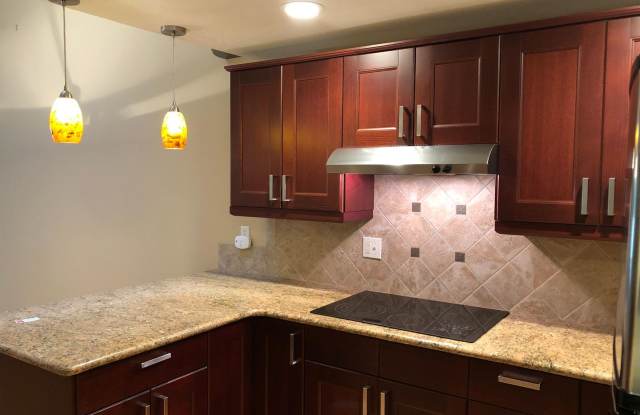 Nevada City Town-House Close to Downtown! photos photos
