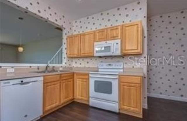 4744 POND RIDGE Drive Gallery 4