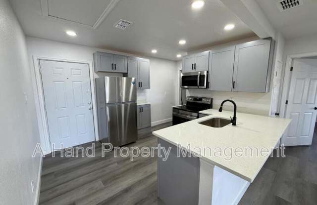 15945 Villa City Road photos photos