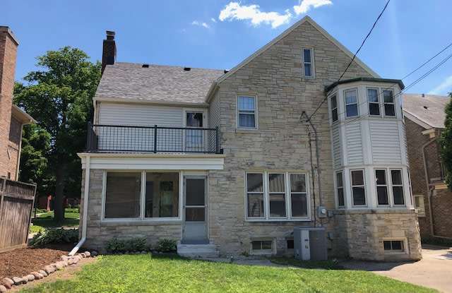 4777 North Cumberland Boulevard Gallery 2