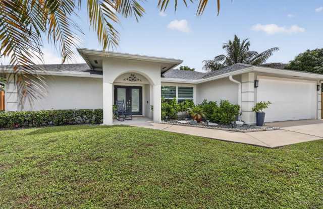 1390 PINE VALLEY Drive Gallery 1