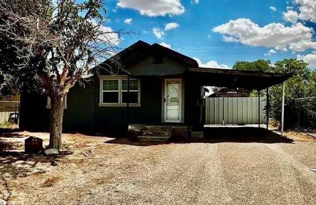805 S Pecan St - 805 South Pecan Street, Pecos, TX 79772