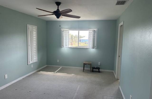 Water Front Home photos photos