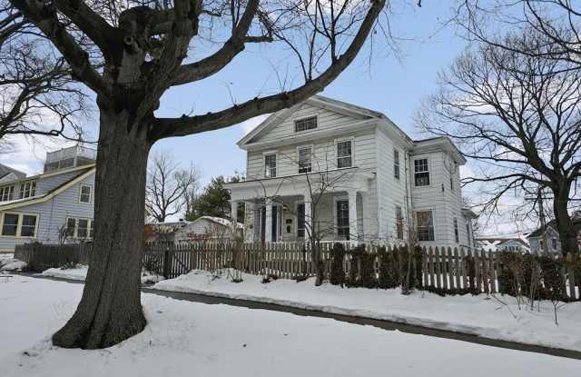 19 Howard Avenue unit: 1 photos photos