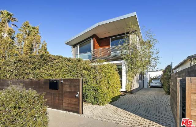 1018 Amoroso Pl - 1018 Amoroso Place, Los Angeles, CA 90291