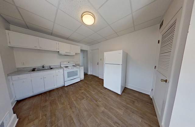 Spacious One Bedroom Apartment Gallery 3