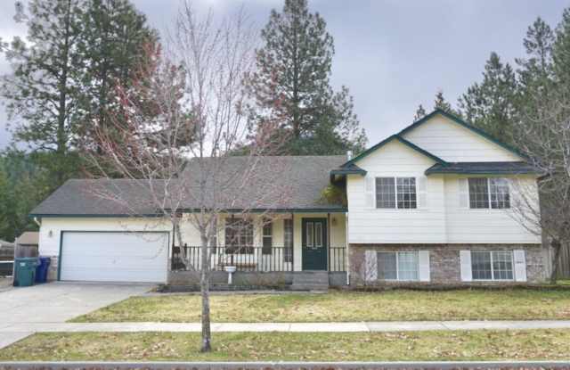 2646 East Thomas Hill Drive - 2646 East Thomas Hill Drive, Coeur d'Alene, ID 83815