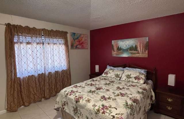 Charming 3BR House in Homestead Gallery 4