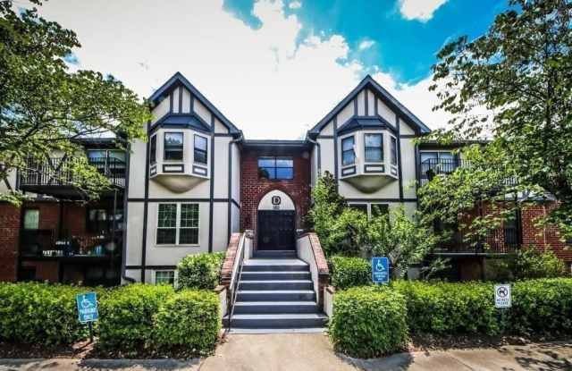 Foxcroft Condominiums Assn Inc photos photos