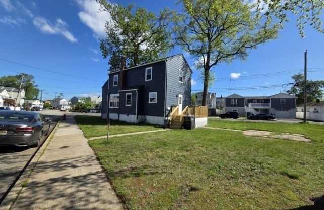 82 Twilight Avenue photos photos